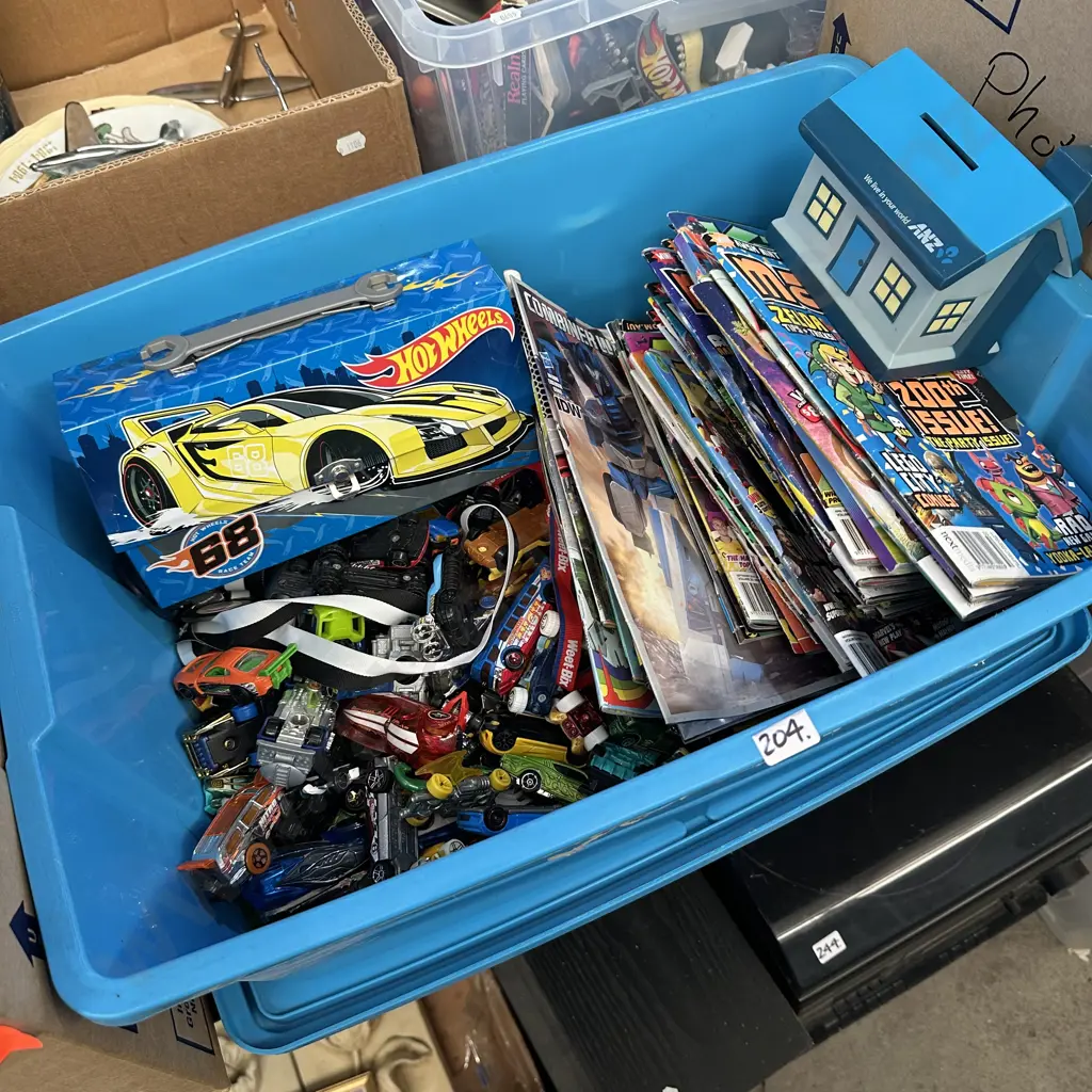 Lidded bin with lots of hot wheels cars plus mania and K zone magazines etc. Image 1++