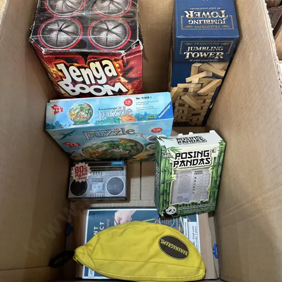 Box lot of games including Jenga and 3D puzzle etc.