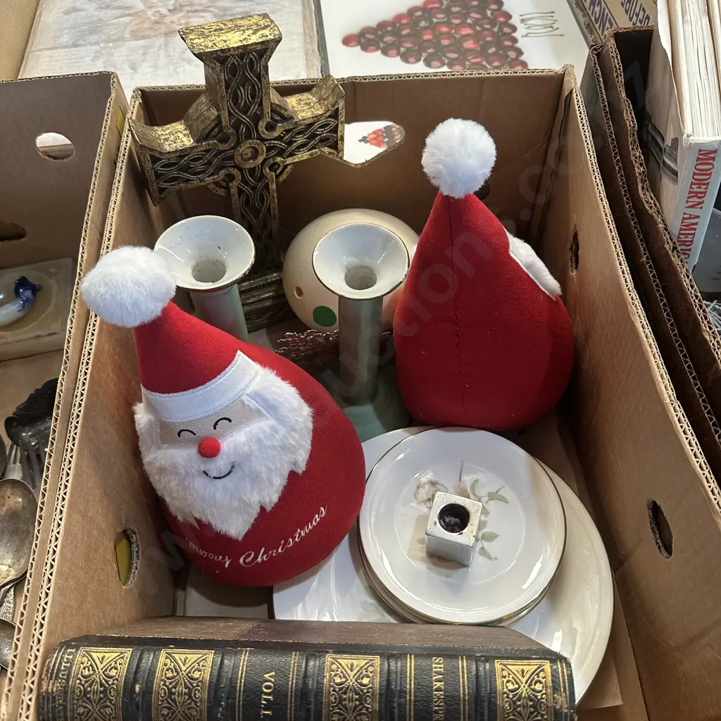 Box lot leather bound shakespeare Vol 1, pair candle sticks, Ostridge egg etc. Image 1++