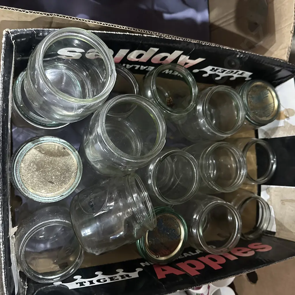 9 Large and 13 small Agee jars etc. Image 1++