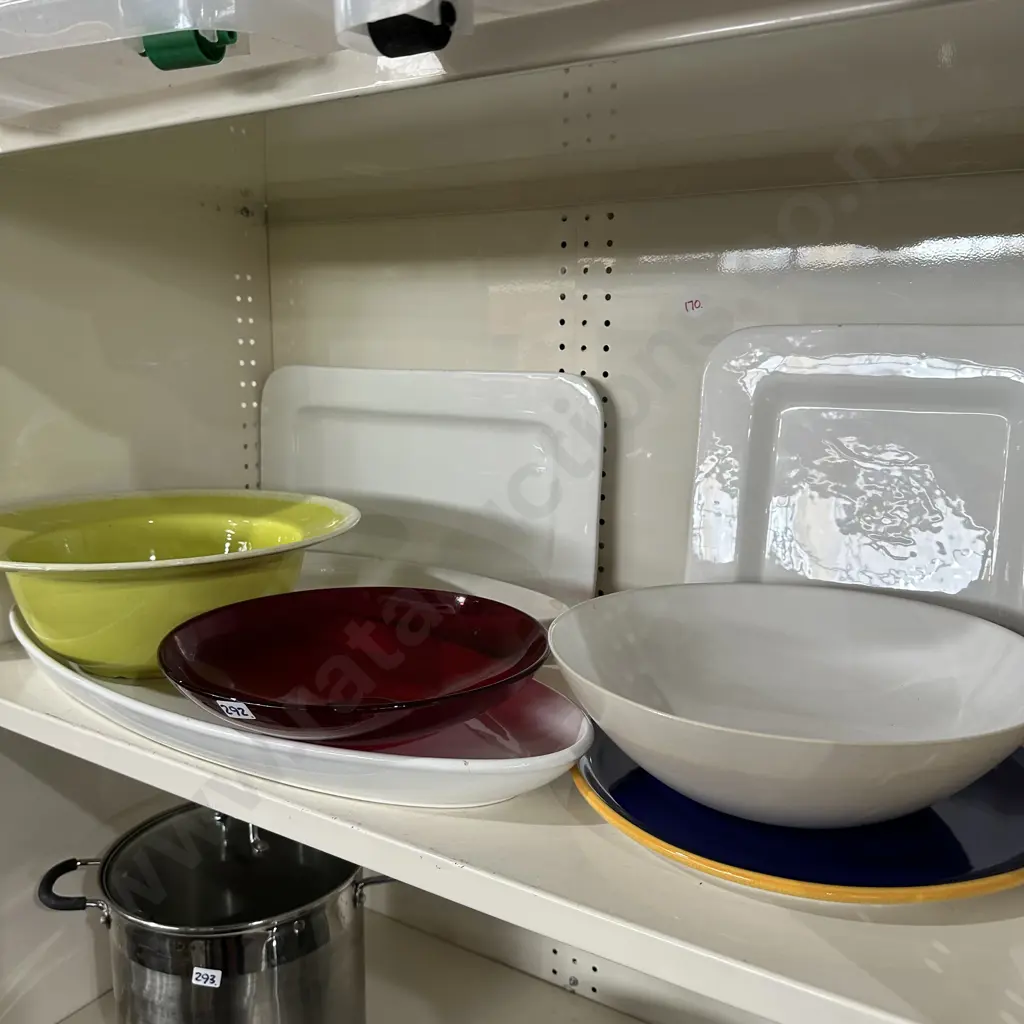 shelf lot platters Image 1++