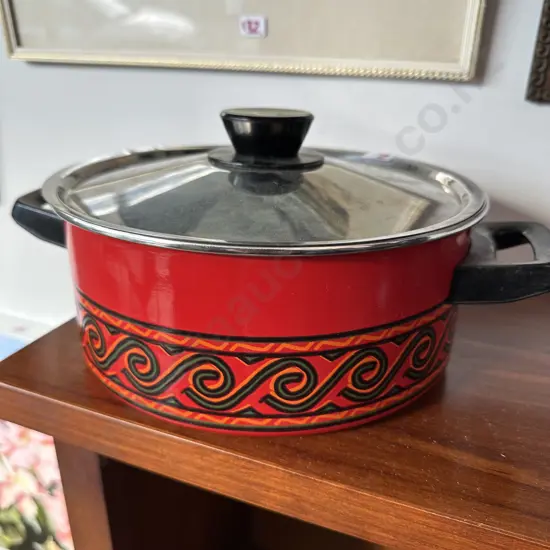 Retro enameled lidded pot, unused
