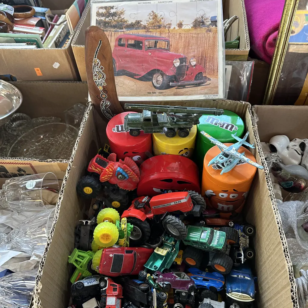 Box lot of toy cars plus a Massey Ferguson tractor etc. Image 1++
