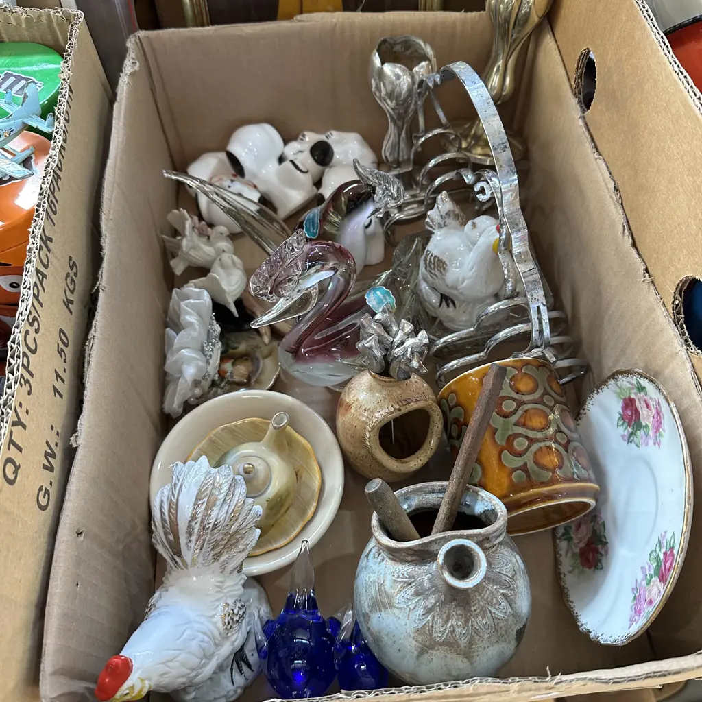 Box of art glass and silverware plus a picture etc. Image 1++