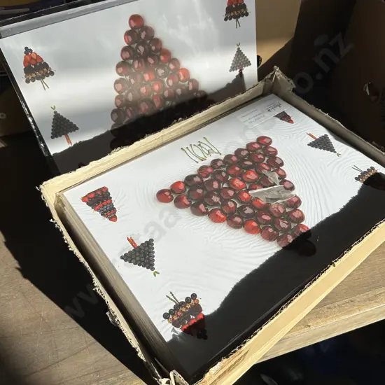 Box lot of placemat pads.