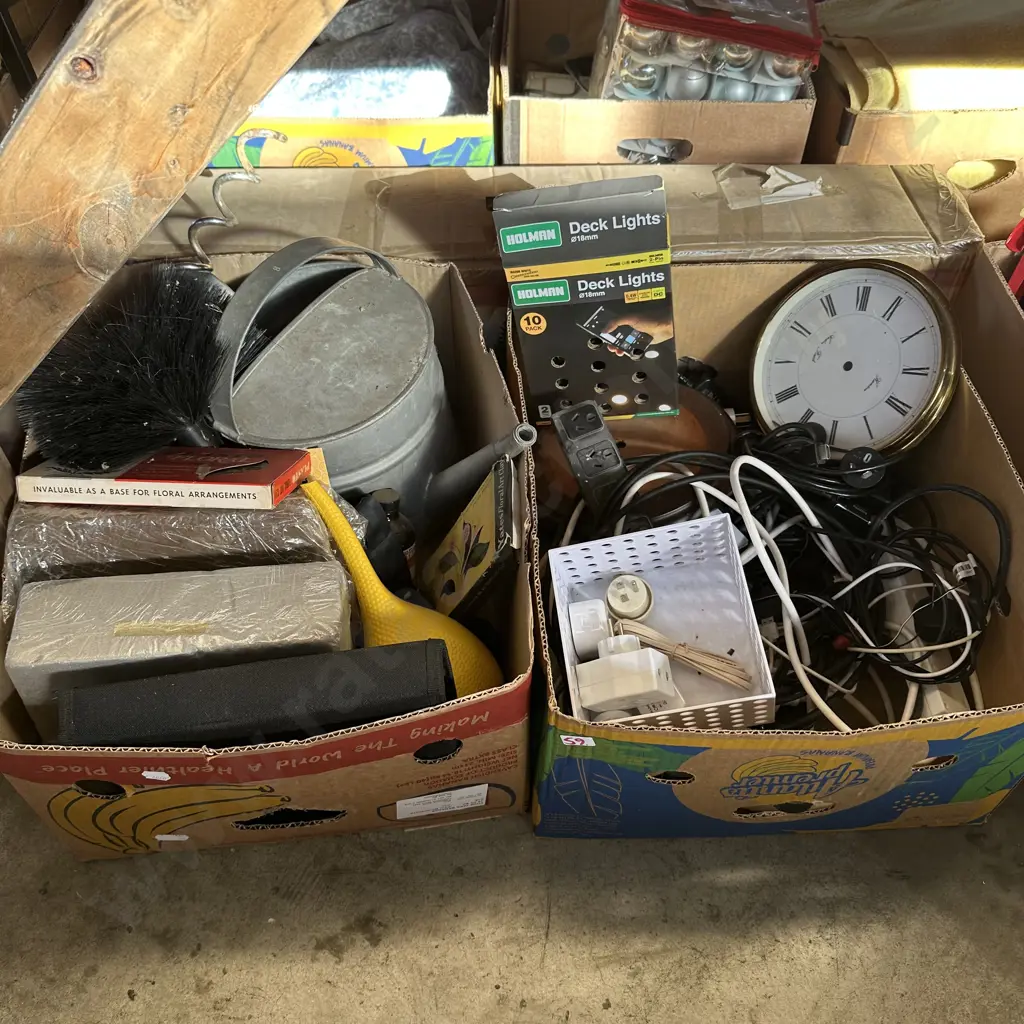 Two boxes of assorted items. Image 1++