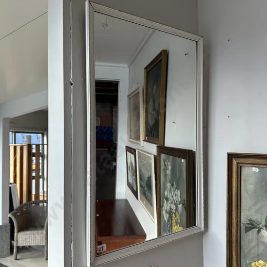 mirror 600 x 400