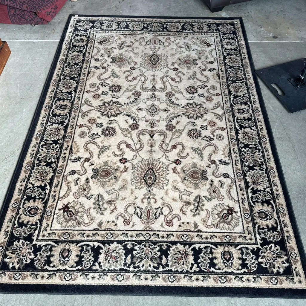 decorative rug 2000 x 1350 Image 1++