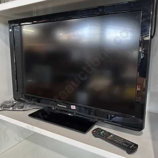 Panasonic 32inch TV Model TH-L32C30Z with remote & cabinet