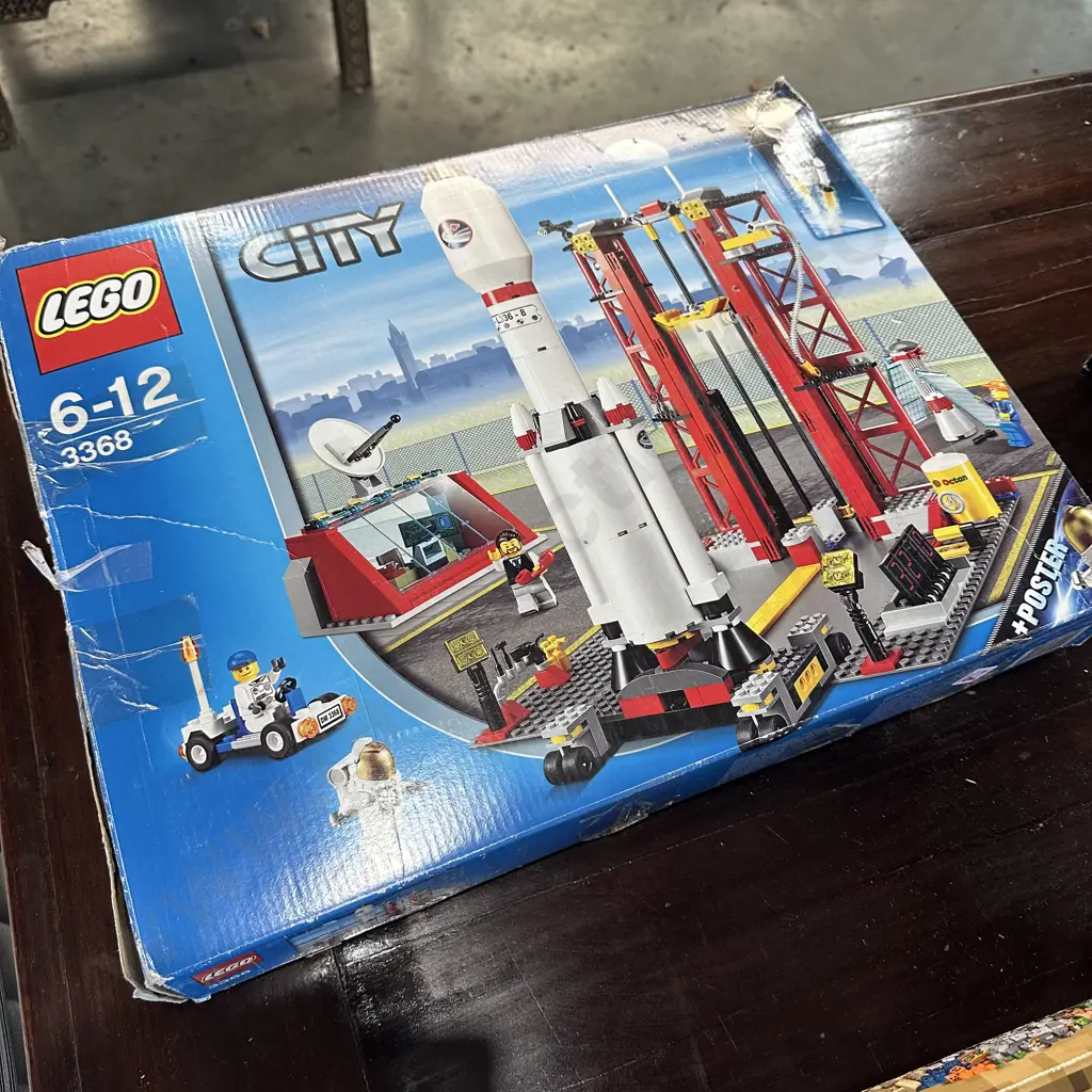 CITY boxed LEGO all complete Image 1++