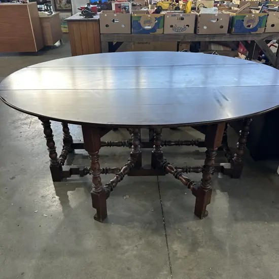 Antique double gateleg drop-leaf Oak dining table
