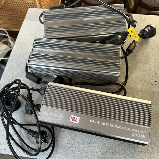Hortitek electronic cool ballast & 2 x maximus digital ballast grow systems