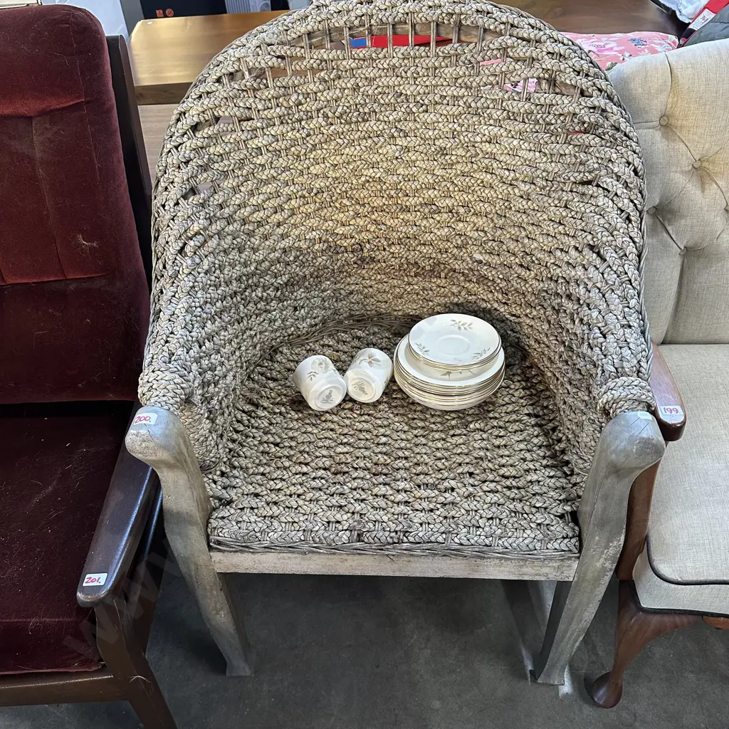 seagrass chair plus Royal Doulton china Image 1++