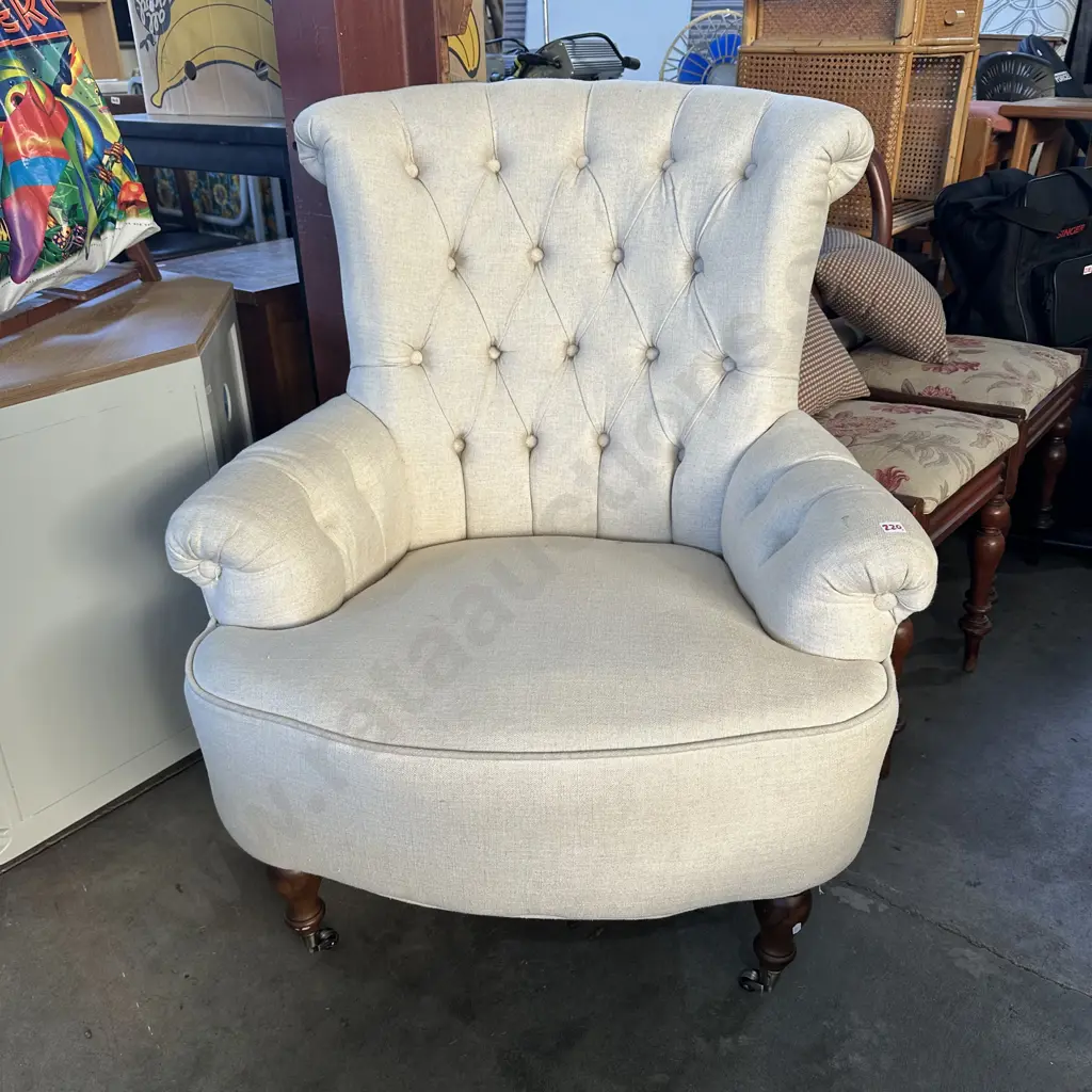 Linen covered button back arm chair Image 1++