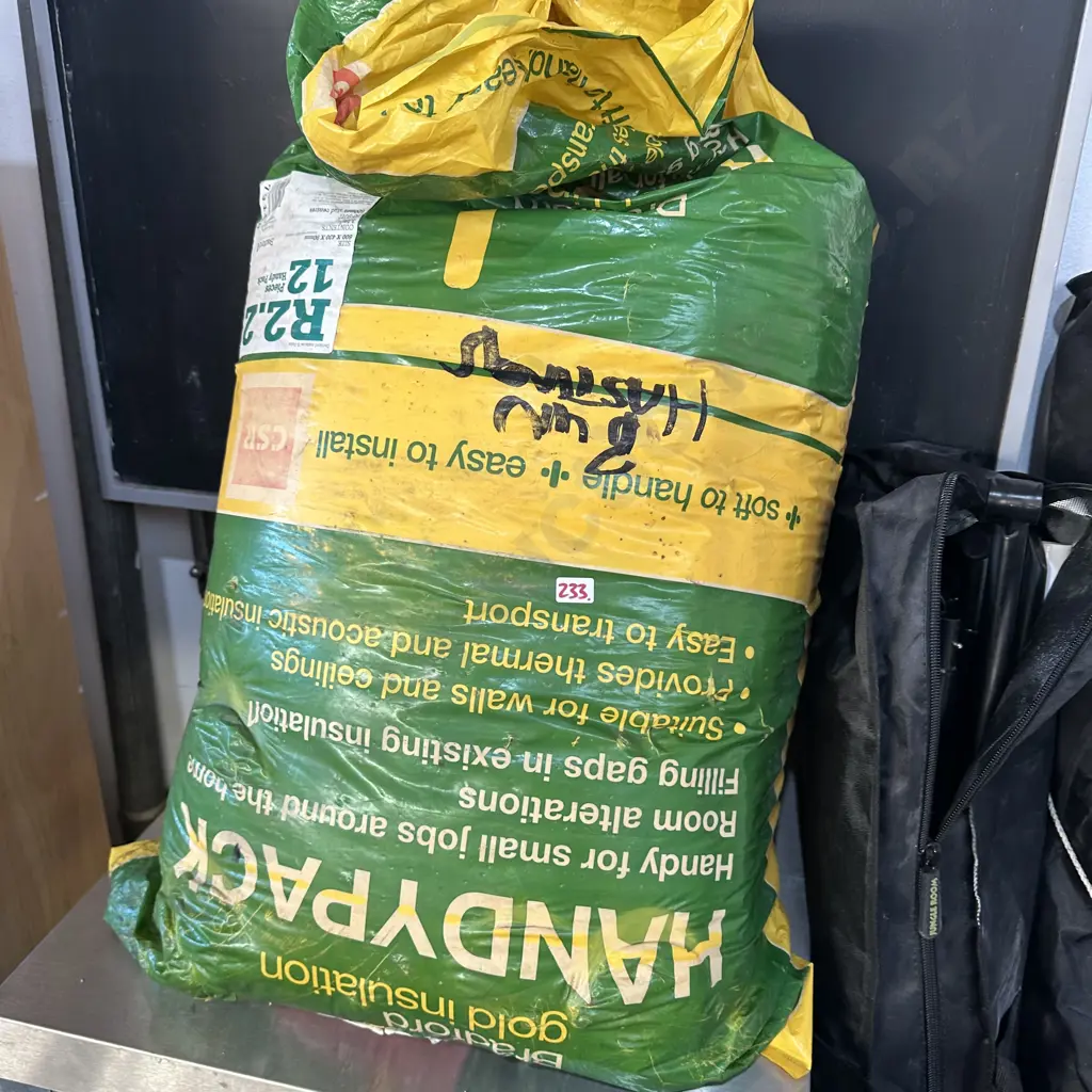 half bag insulation plus panel heater Image 1++