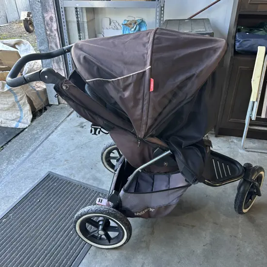 Phil & Teds pushchair