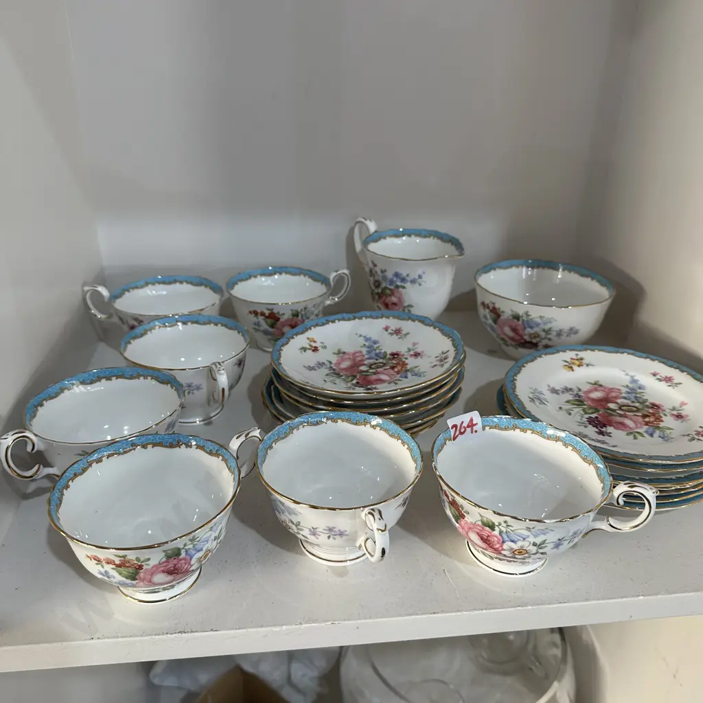 Crown Staffordshire tea service Image 1++