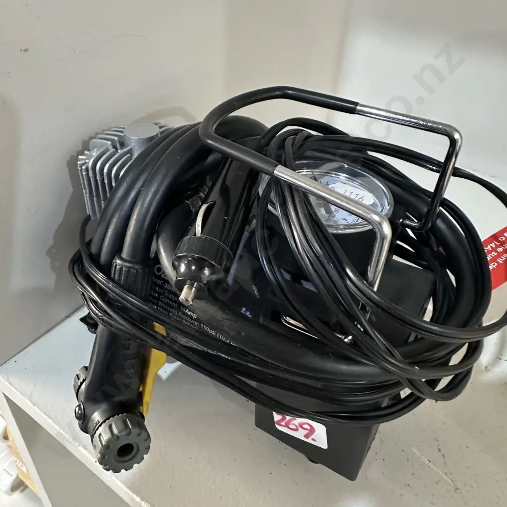 Ozito air compressor Image 1++