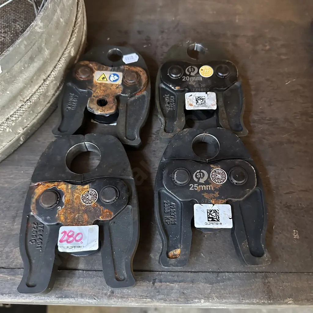 4 crimp tool heads different sizes Image 1++