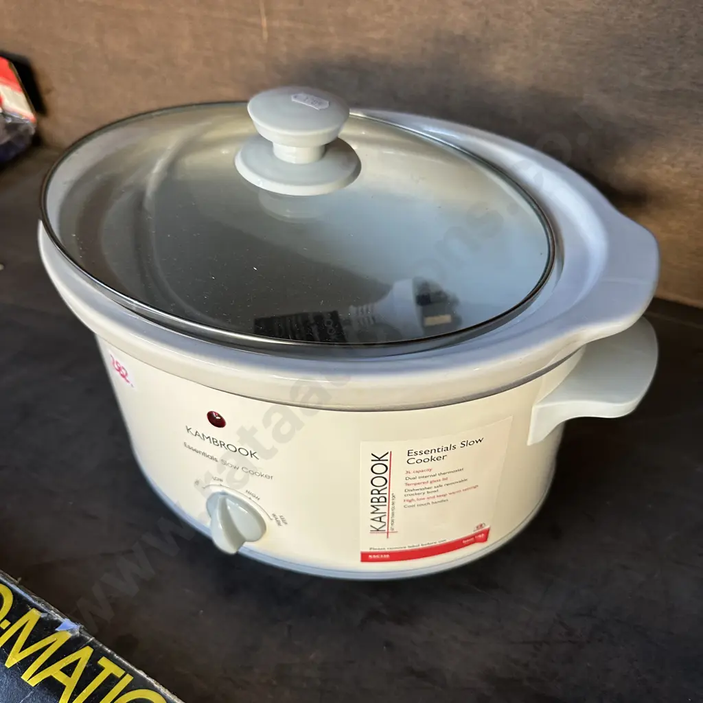 as new slow cooker Image 1++