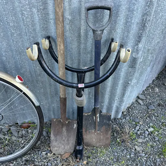 2 spades plus bike rack