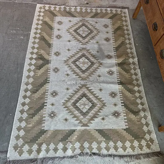 Kilim 1900 x 1300 (has stain)