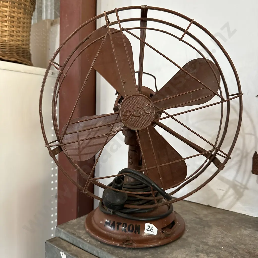 GEC vintage fan"Matron" Image 1++