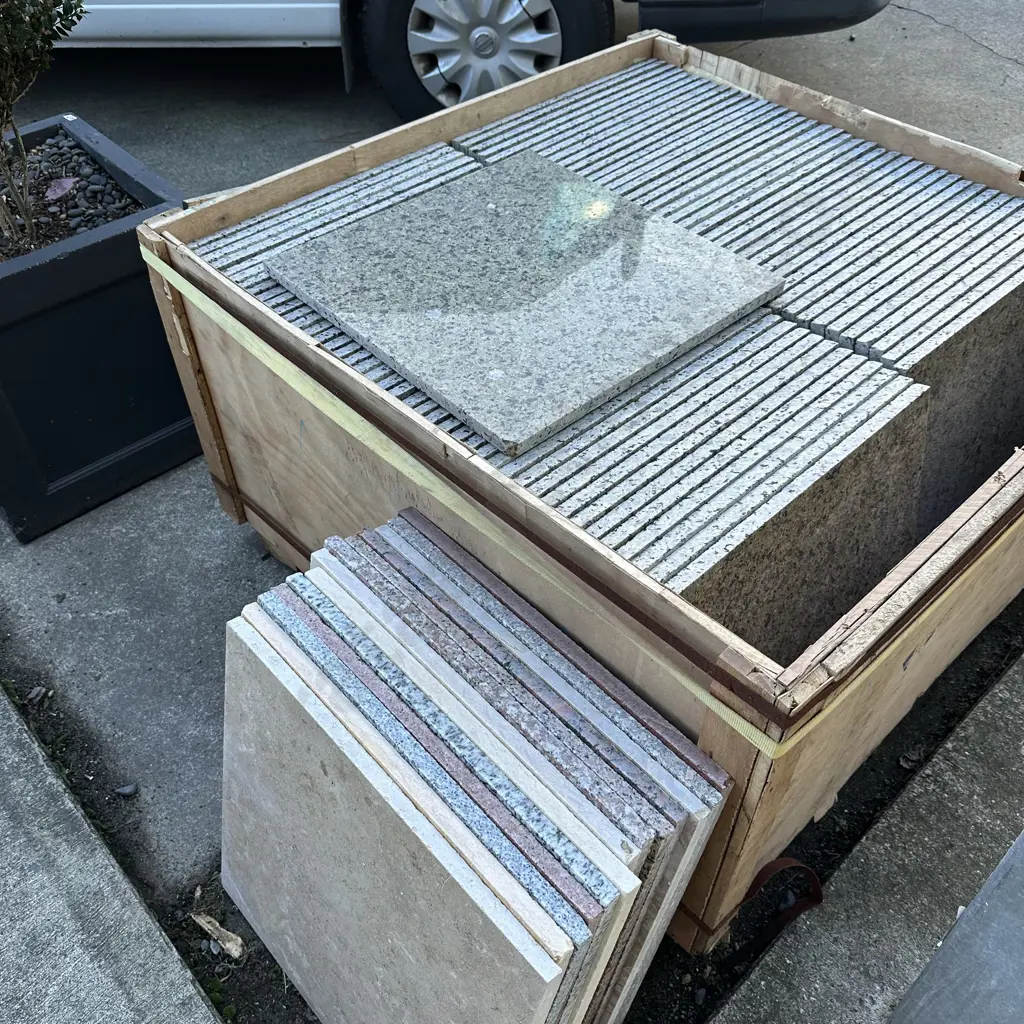 approx 44 tiles 500x500x20 plus other random tiles and pavers Image 1++