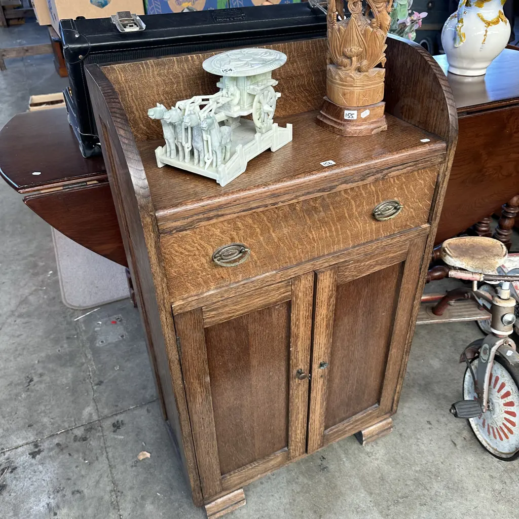 Oak hall cabinet Image 1++
