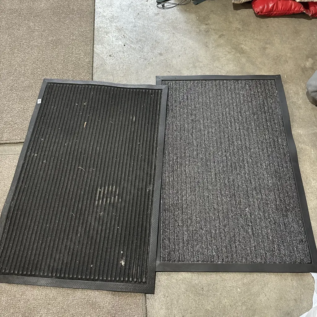 2 x mats Image 1++