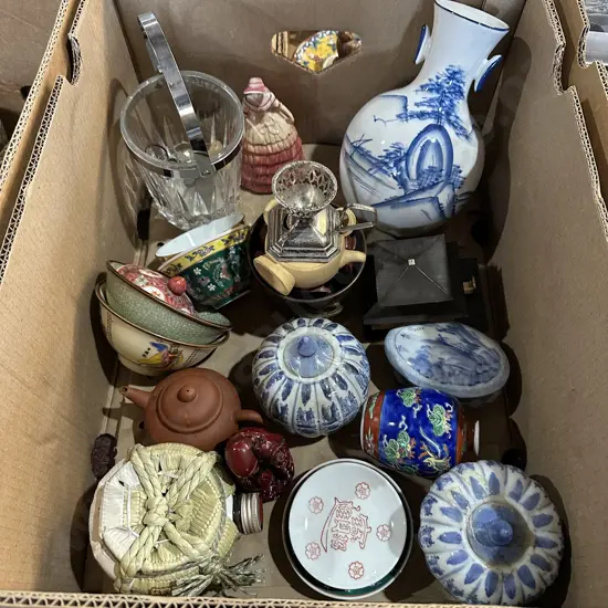 Box lot ginger jars, bowls, figures and vase etc.