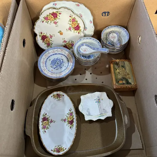 Box lot Temuka stoneware plus Shelley fine bone chine pin tray etc.