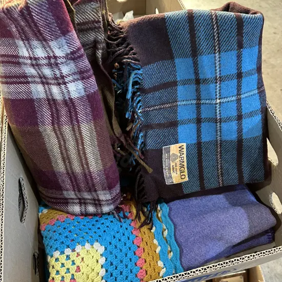 Box lot Warmglo woollen blanket plus another, picnic and crochet blanket.