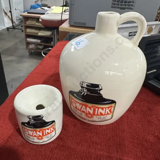 Swan Ink flask & ink well