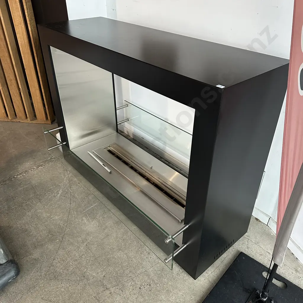 "Bio Flame" free standing fireplace 1360mm (very expensive) Image 1++