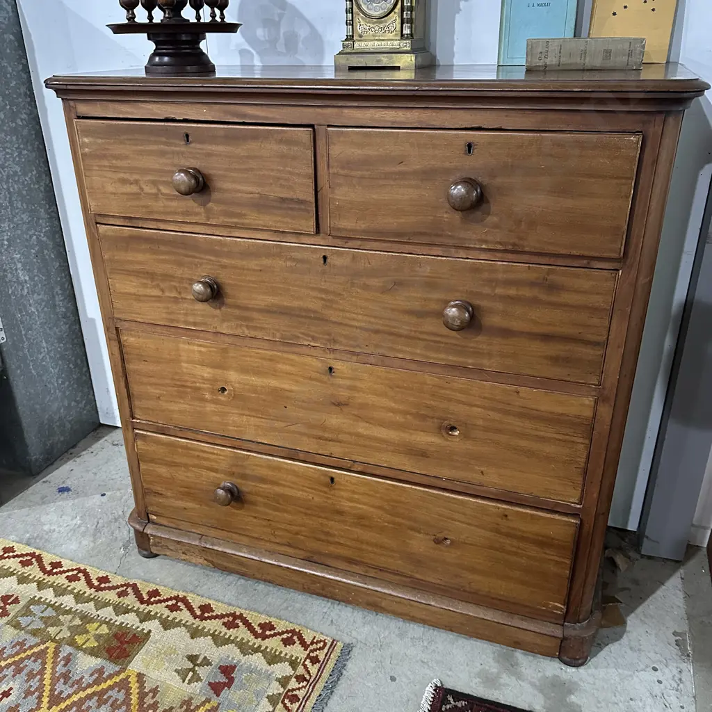 antique chest drawers Image 1++