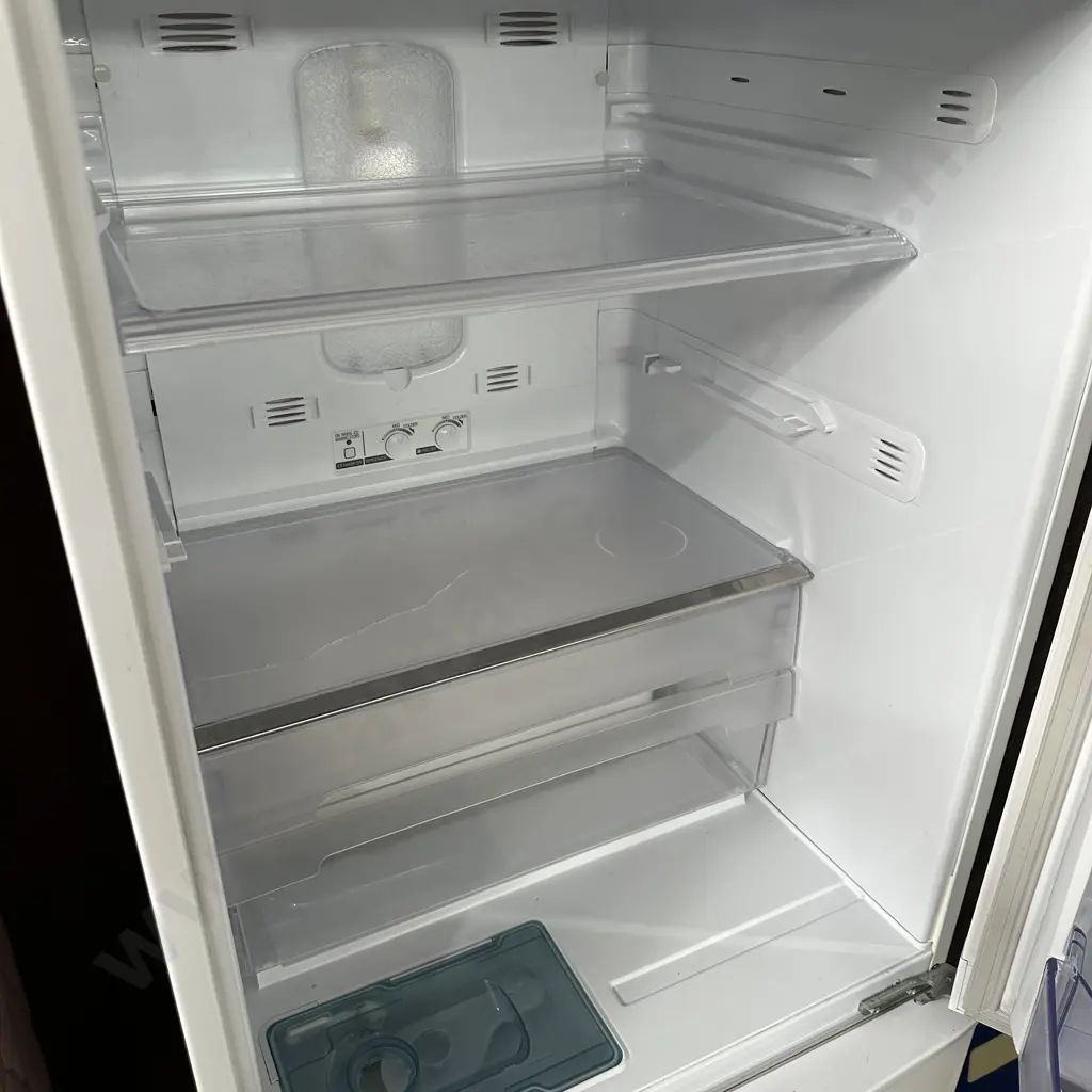 fridge freezer Image 1++
