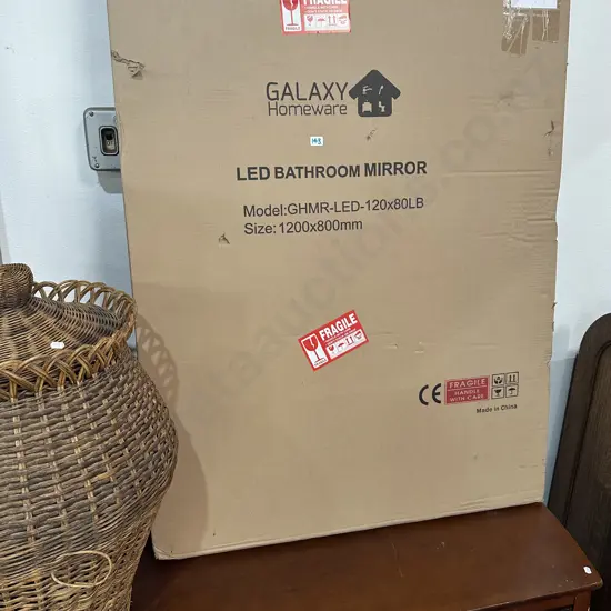 unopened LED bathroom mirror 1200 x 800