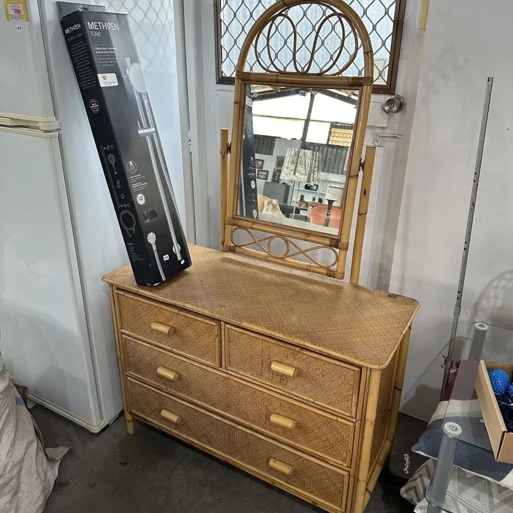 cane dressing table Image 1++
