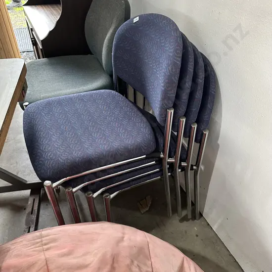4 x stacker chairs