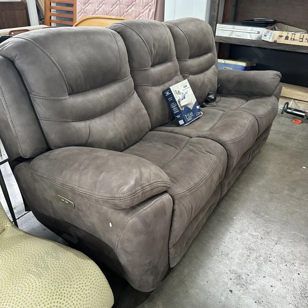 large electric 3 seater sofa plus fabric care Image 1++