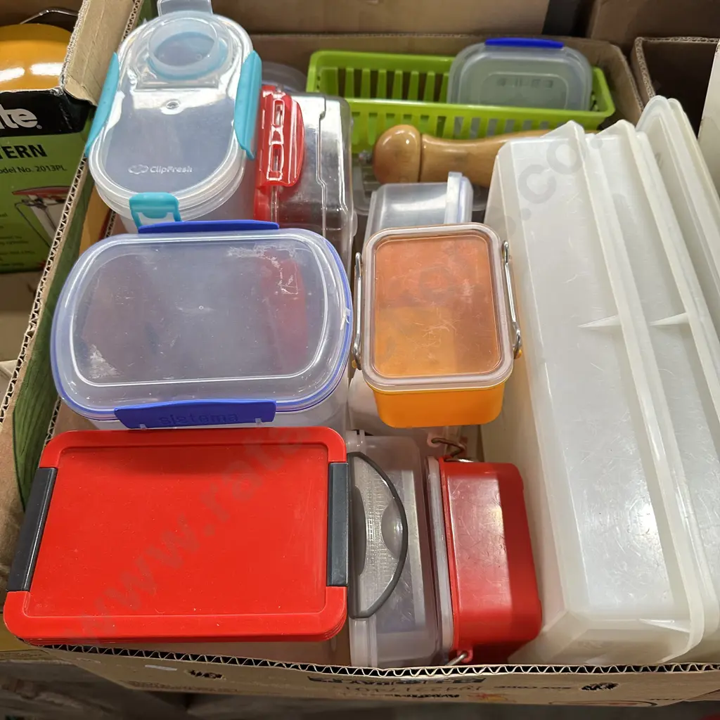 Box lot of storage containers including ClickClack and Sistima etc. Image 1++