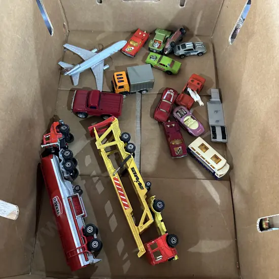 Box lot toy cars, plane, trucks etc. (many French)