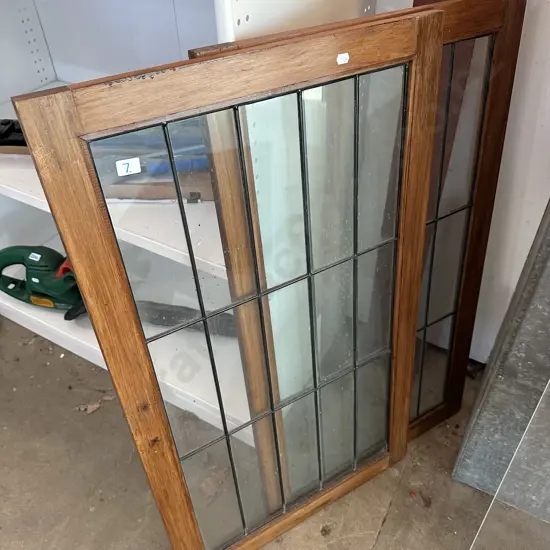Pr of leadlight cabinet doors