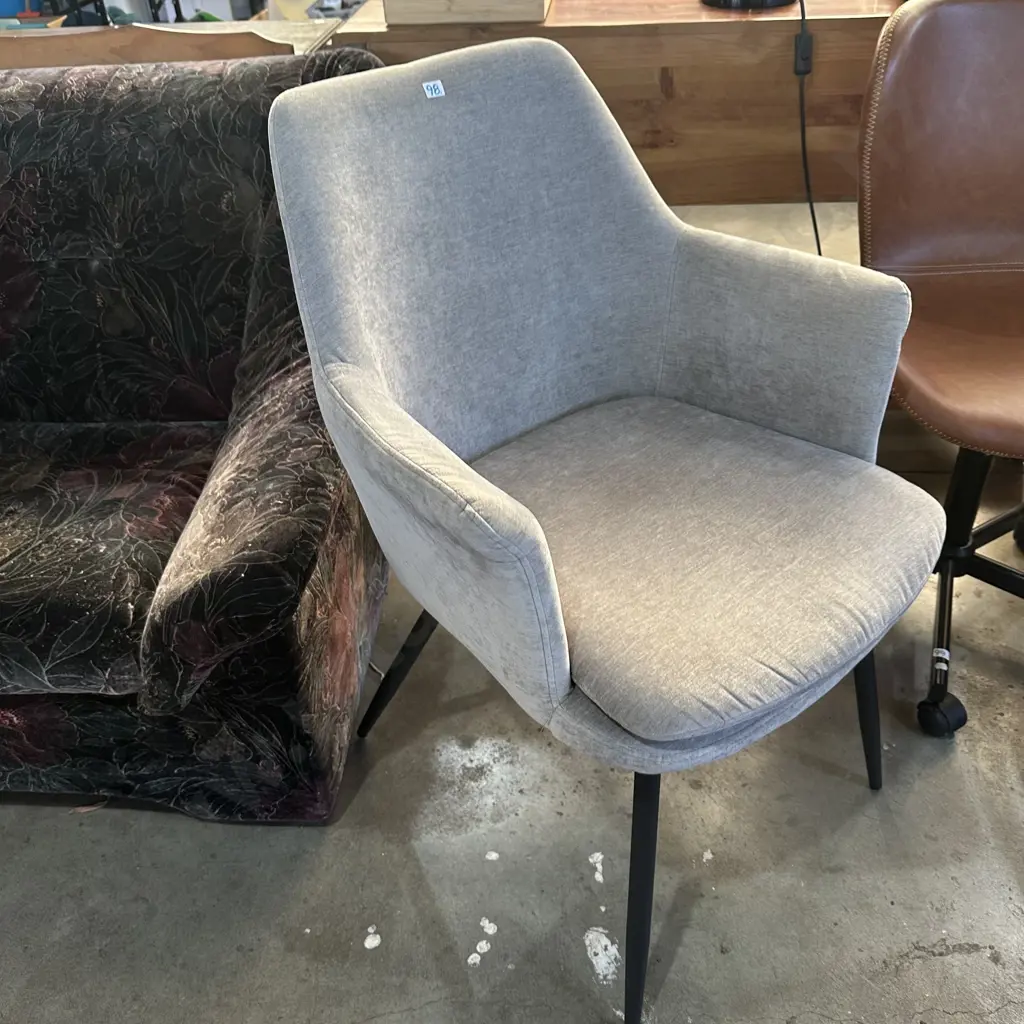 modern lounge arm chair Image 1++
