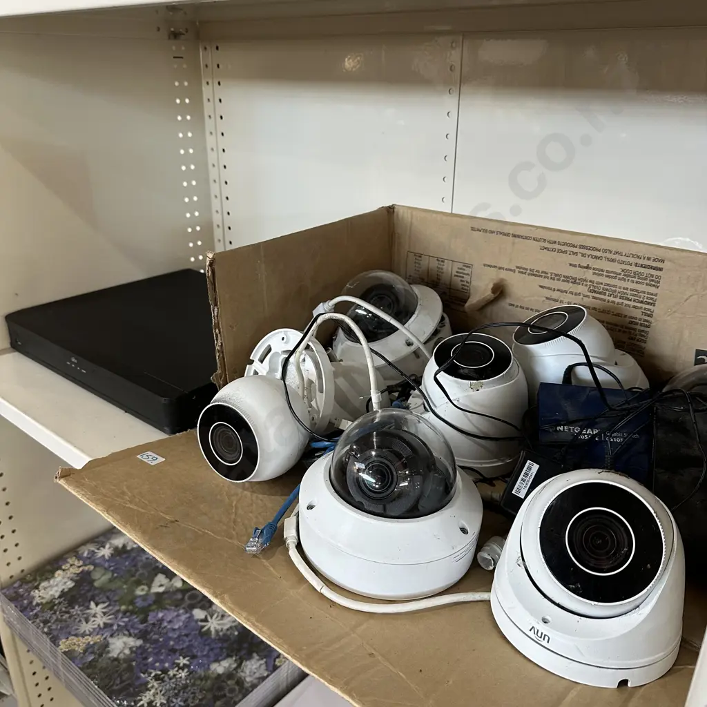 Security cameras and network video recorder. Image 1++