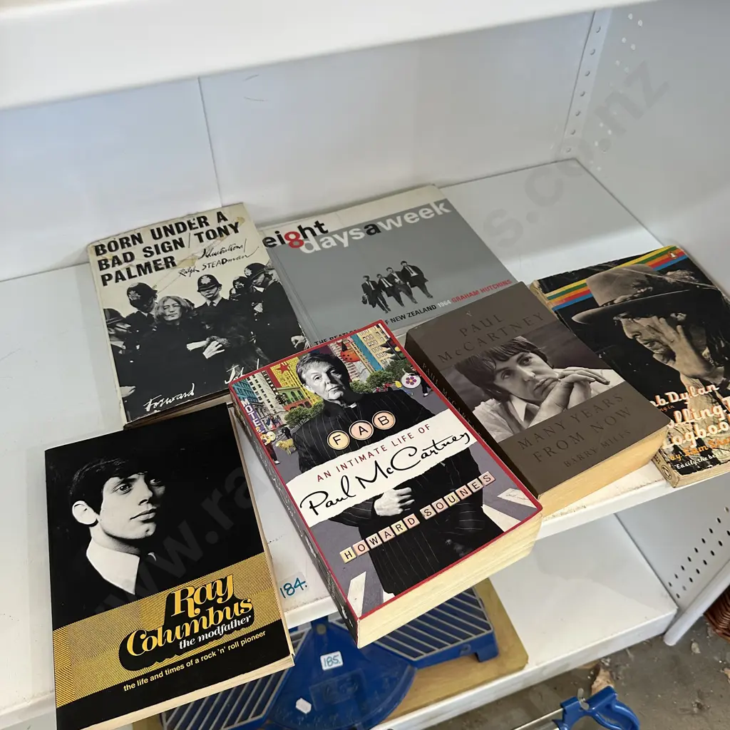 Beetles, Bob Dylan & Ray Columbus books Image 1++