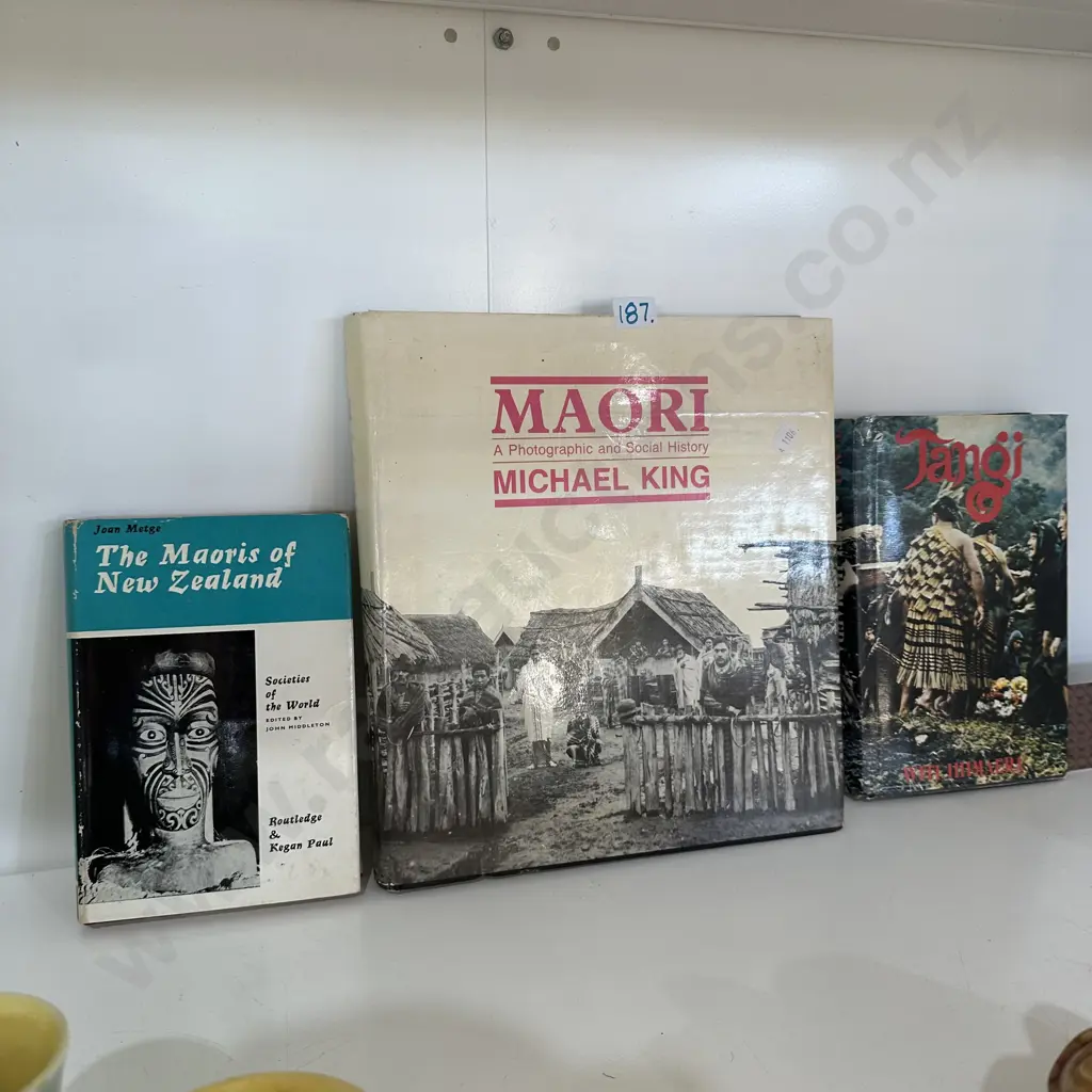 3 Maori books Image 1++
