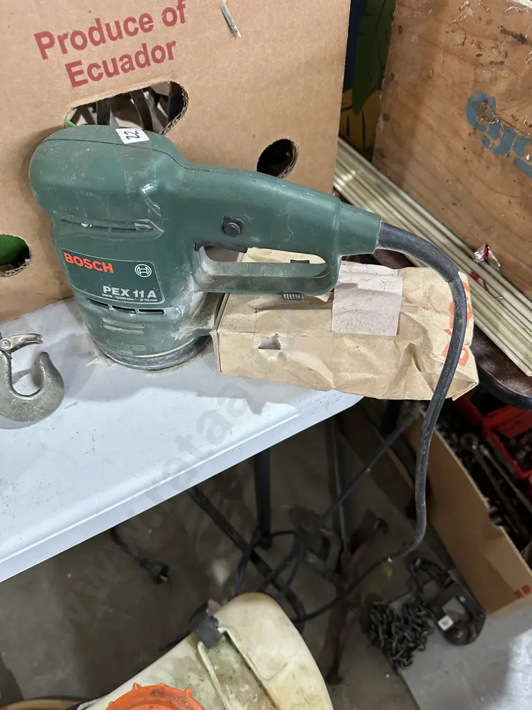 Bosch 115mm sander Image 1++