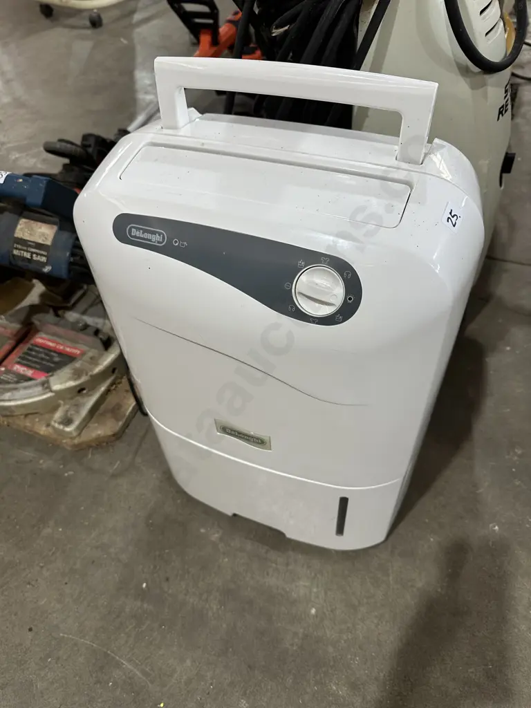 DeLonghi dehumidifier Image 1++